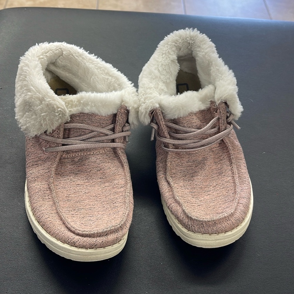 Girls hey dude shoes